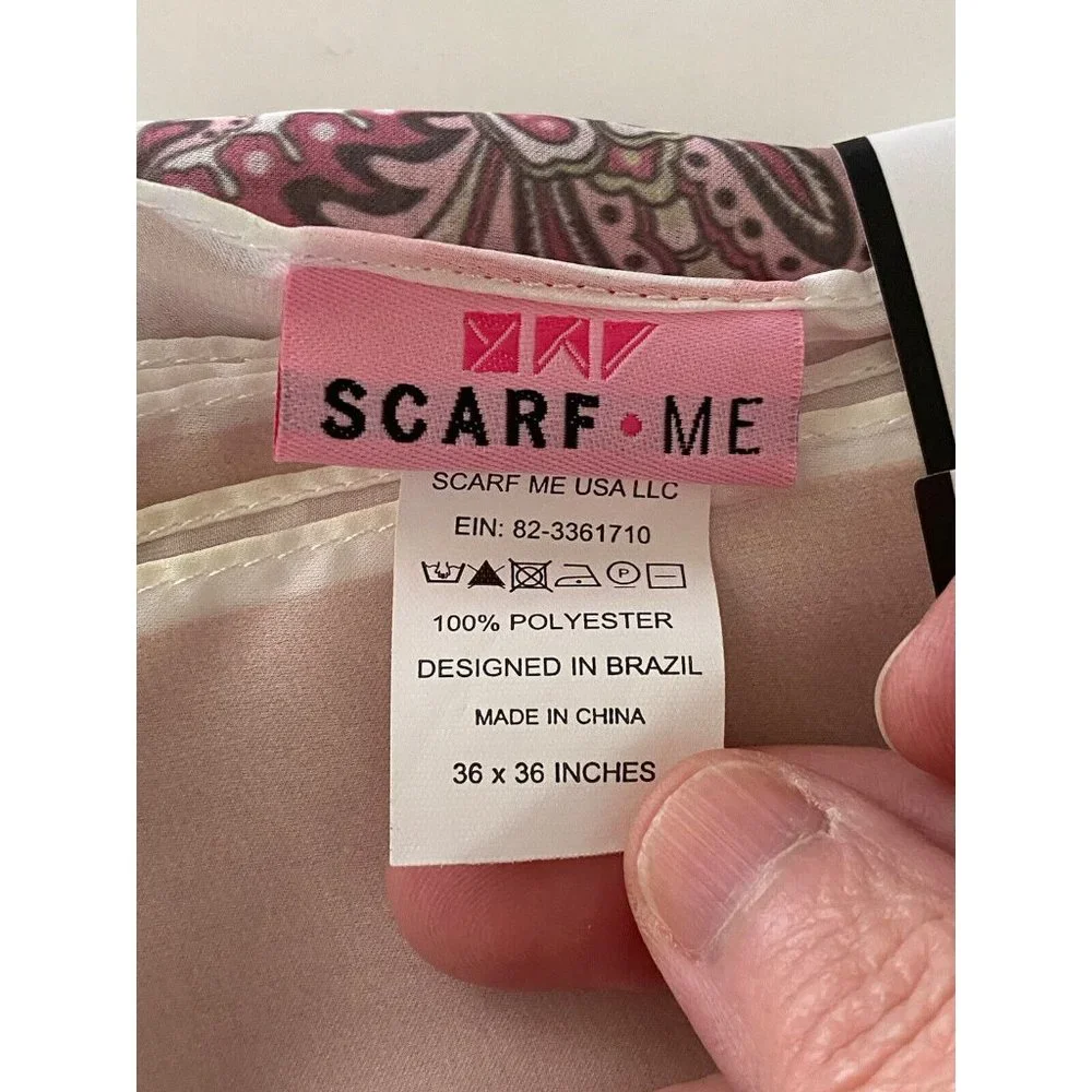 Scarf Me NIB‎ NWT Brazil Made Scarf 90x90 Pretty Roses Floral Pinks Giftable Box